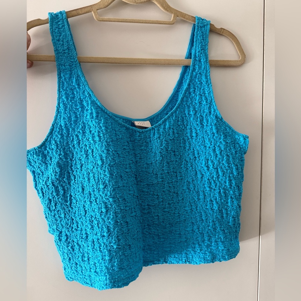 A new day Women’s Textured Tank Top - Bright Turquoise. XL. NWT